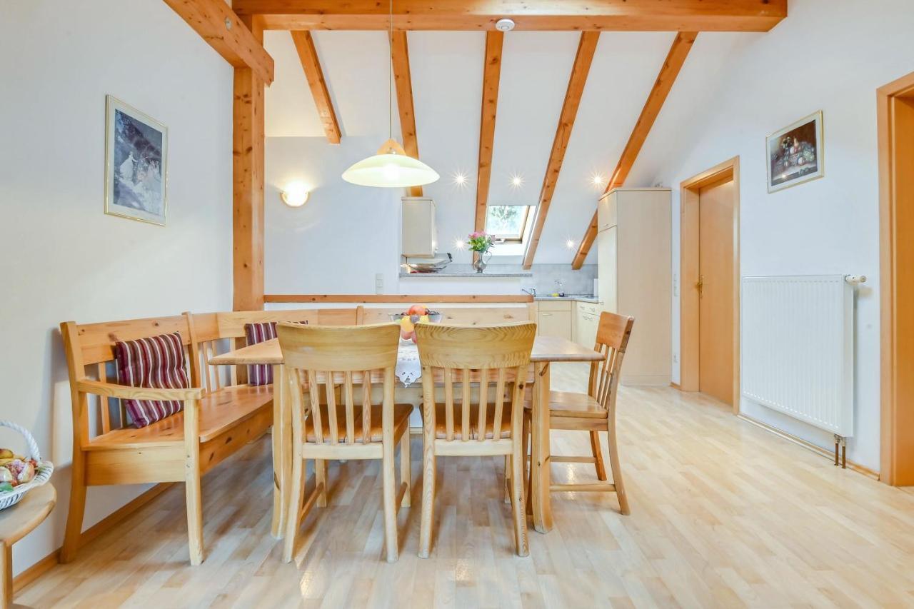 Katharinenhof Ferienwohnung Zugspitze ガルミッシュ・パルテンキルヒェン エクステリア 写真